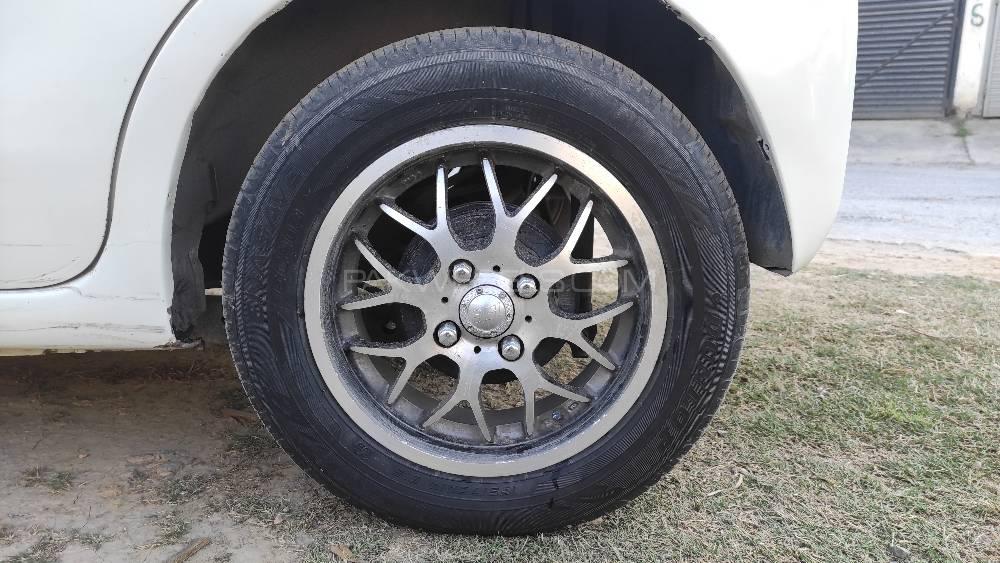 Daihatsu Move 2011 for Sale in Rawalpindi Daihatsu Move 2011 for Sale in Rawalpindi Image-9