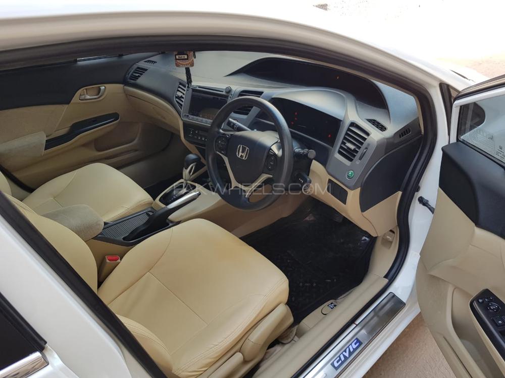 Honda Civic 2015 for Sale in Multan Honda Civic 2015 for Sale in Multan Image-12
