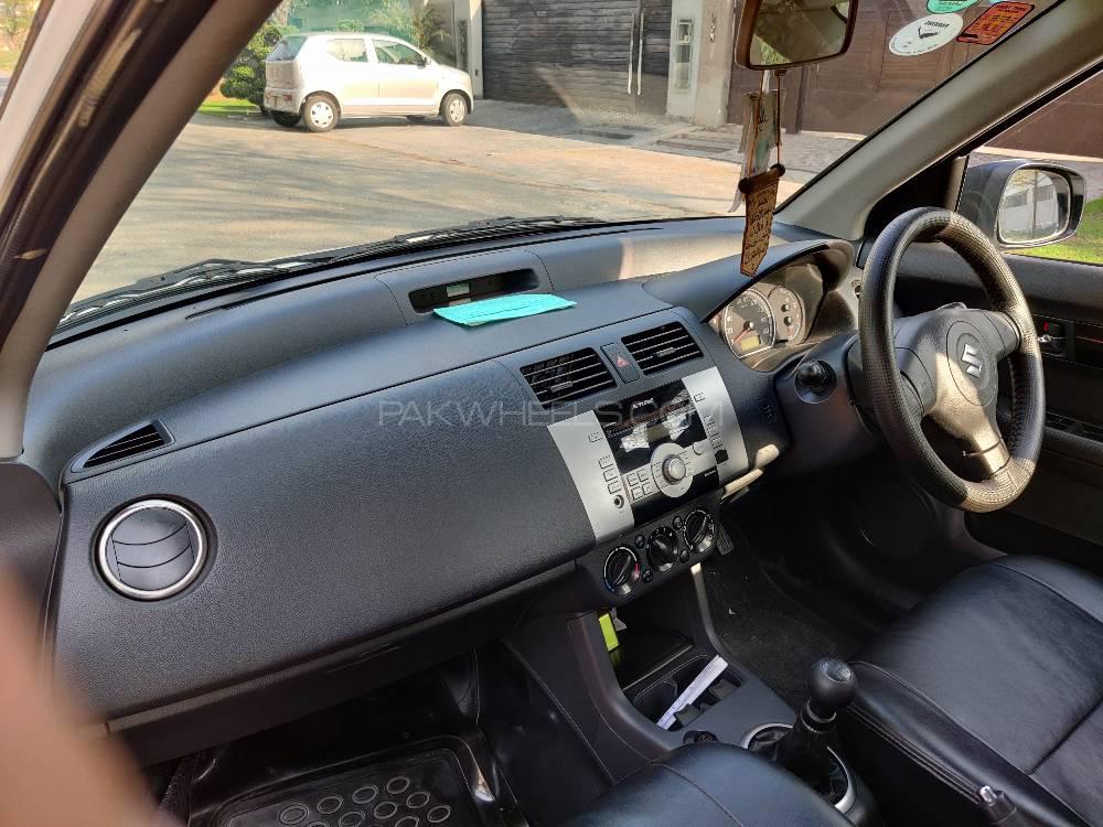 سوزوکی سوئفٹ 2013 for Sale in لاہور سوزوکی سوئفٹ 2013 for Sale in لاہور Image-2