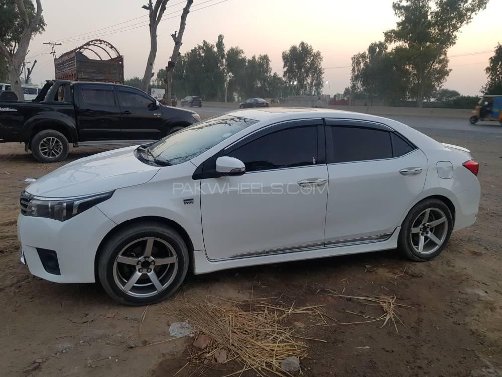 Toyota Corolla 2014 for Sale in Gujranwala Toyota Corolla 2014 for Sale in Gujranwala Image-4