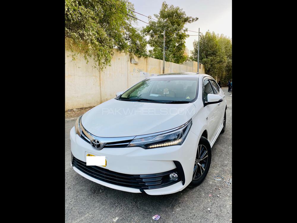 Toyota Corolla 2019 for Sale in Karachi Image-1