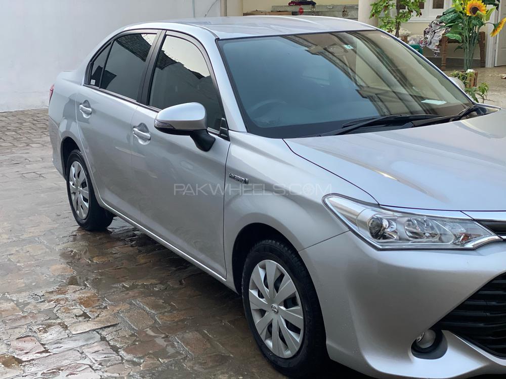 Toyota Corolla Axio 2017 for Sale in Peshawar Toyota Corolla Axio 2017 for Sale in Peshawar Image-2