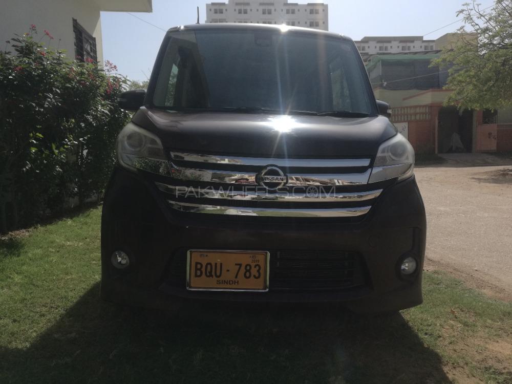 Nissan Roox 2015 for Sale in Karachi Nissan Roox 2015 for Sale in Karachi Image-15