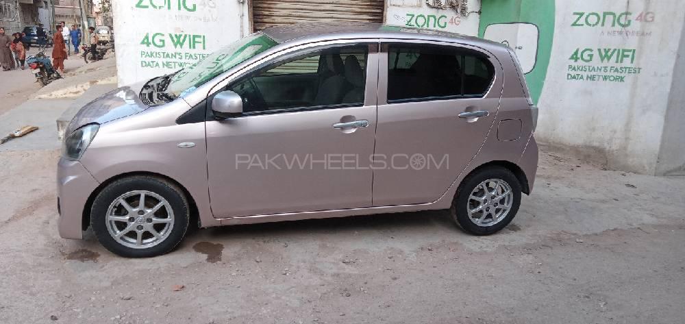 ٹویوٹا پکسس ایپوک 2014 for Sale in کراچی ٹویوٹا پکسس ایپوک 2014 for Sale in کراچی Image-2