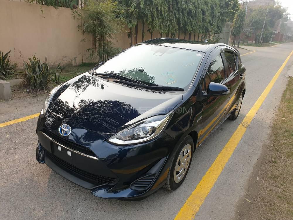 Toyota Aqua 2017 for Sale in Lahore Image-1