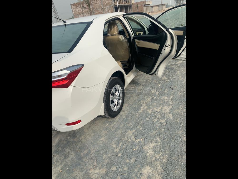 Toyota Corolla 2019 for Sale in Bahawalpur Toyota Corolla 2019 for Sale in Bahawalpur Image-3