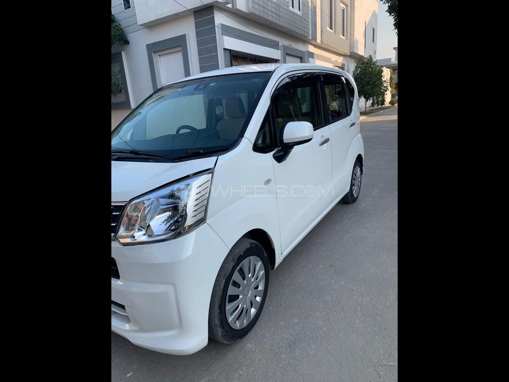 Daihatsu Move 2017 for Sale in Sahiwal Daihatsu Move 2017 for Sale in Sahiwal Image-4