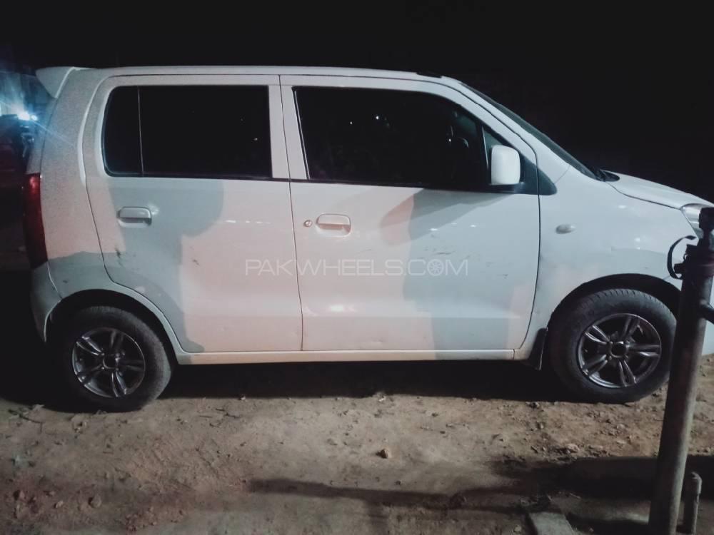Suzuki Wagon R 2017 for Sale in Sialkot Suzuki Wagon R 2017 for Sale in Sialkot Image-8