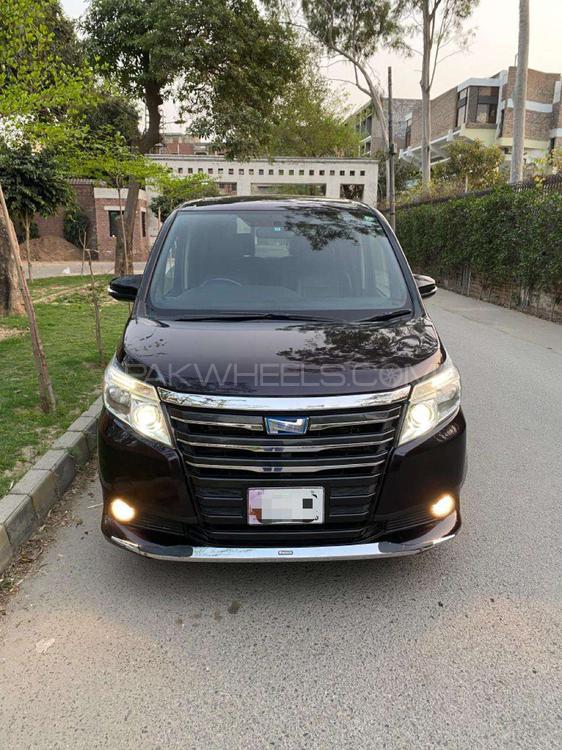 Toyota Noah 2014 for Sale in Lahore Image-1