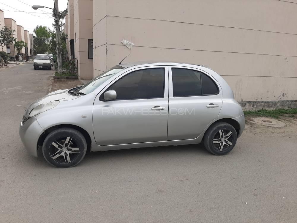 Nissan March 2005 for Sale in Lahore Image-1