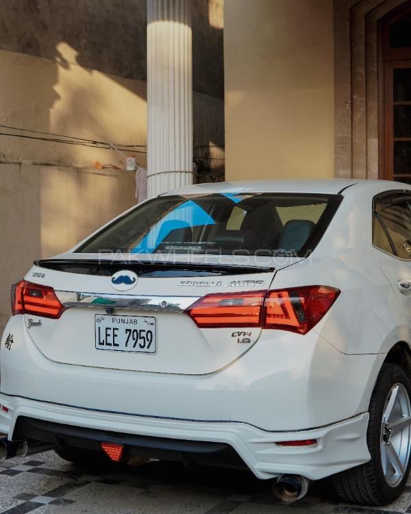 Toyota Corolla - 2015  Image-1