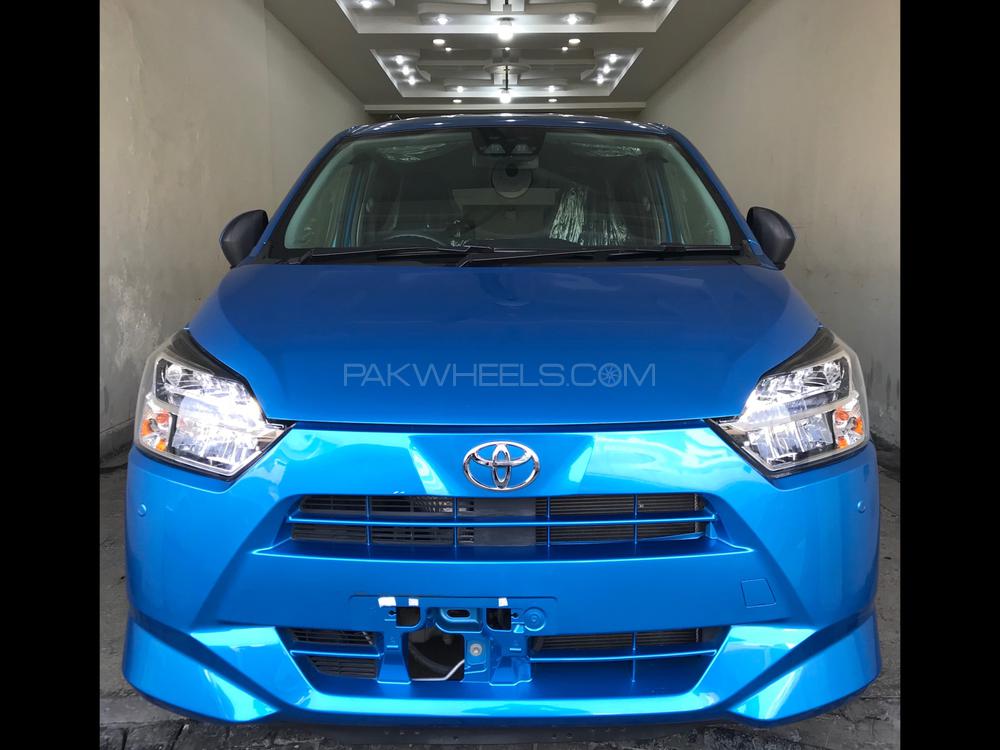 ٹویوٹا پکسس ایپوک 2017 for Sale in لاہور Image-1
