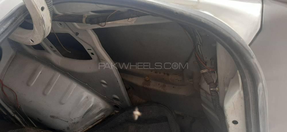 Honda Civic 2004 for Sale in Peshawar Honda Civic 2004 for Sale in Peshawar Image-12