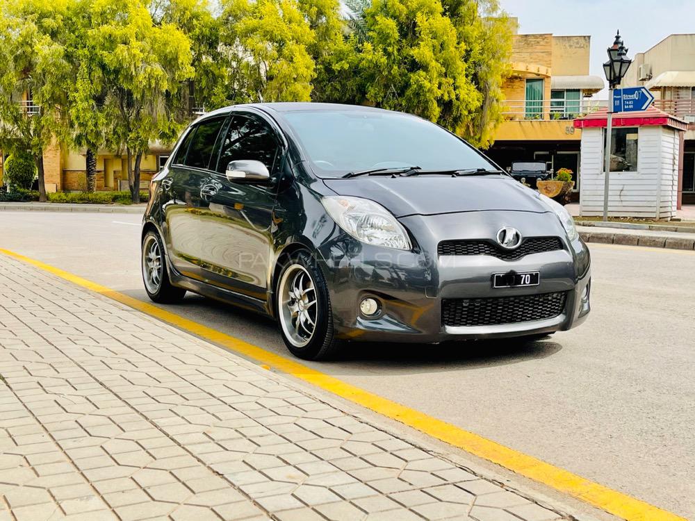 Toyota vitz 3 поколение