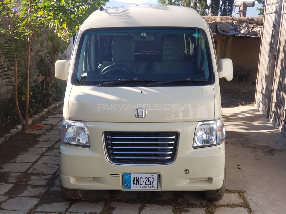 Honda Vamos Hobio 2013 for Sale in Islamabad Image-1