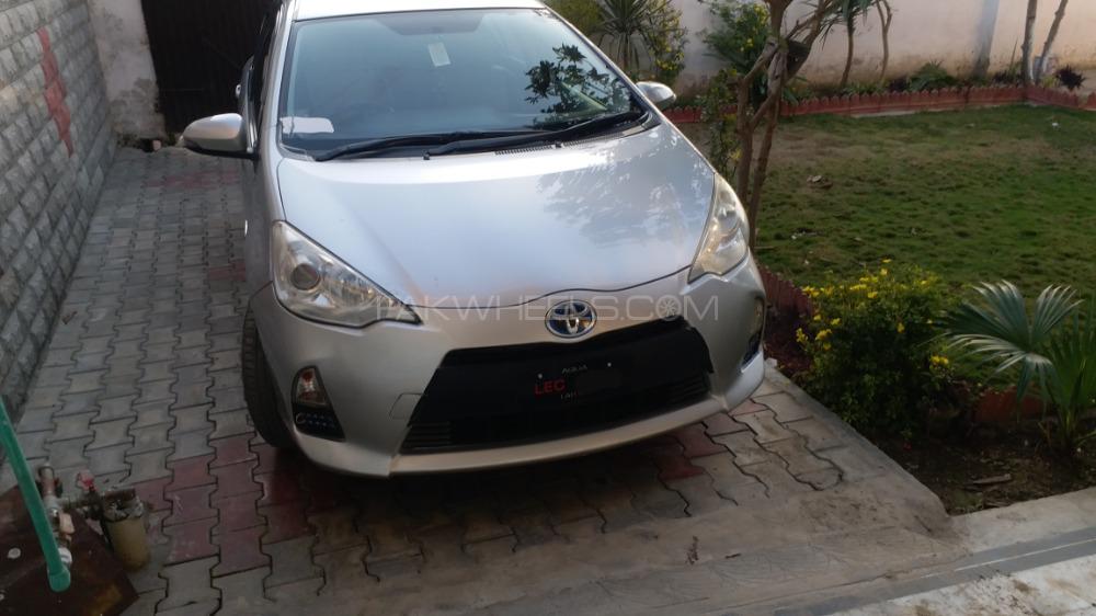 Toyota Aqua 2012 for Sale in Peshawar Image-1