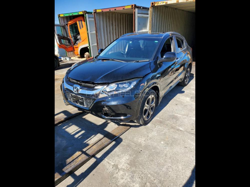 Honda Vezel 2015 for Sale in Lahore Image-1