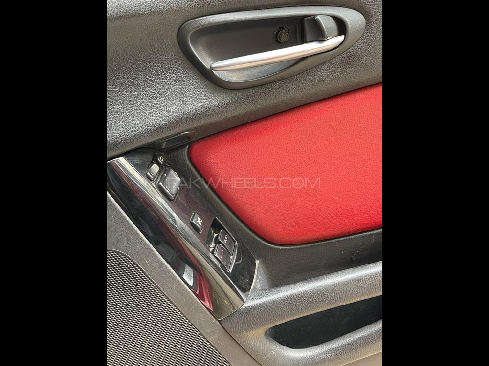 Mazda RX8 2004 for Sale in Karachi Mazda RX8 2004 for Sale in Karachi Image-17