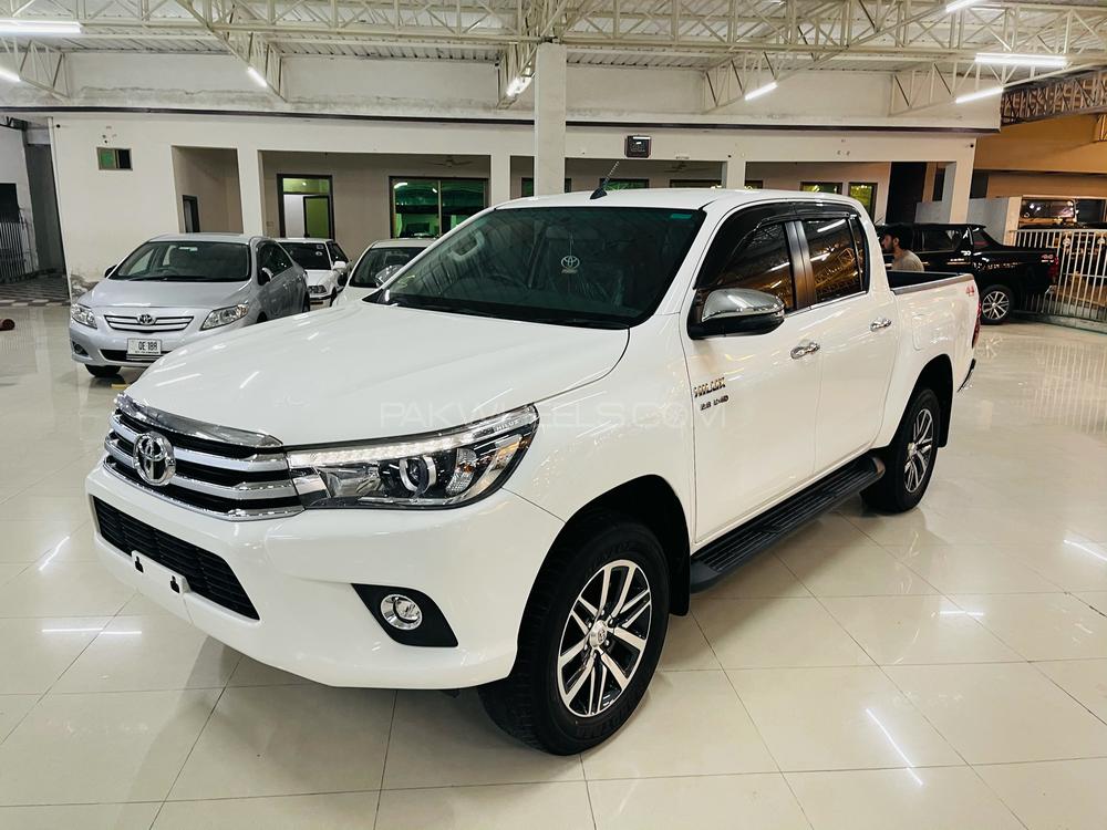 ٹویوٹا ہائیلکس 2020 for Sale in پشاور ٹویوٹا ہائیلکس 2020 for Sale in پشاور Image-2