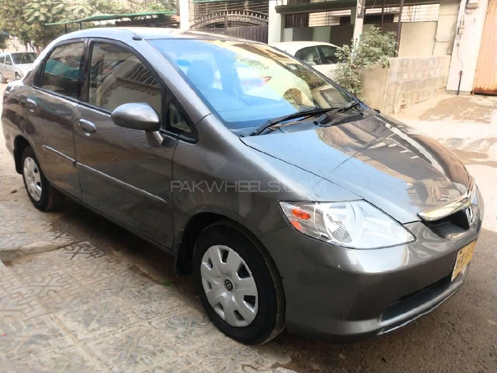 ہونڈا سٹی 2004 for Sale in کراچی ہونڈا سٹی 2004 for Sale in کراچی Image-3