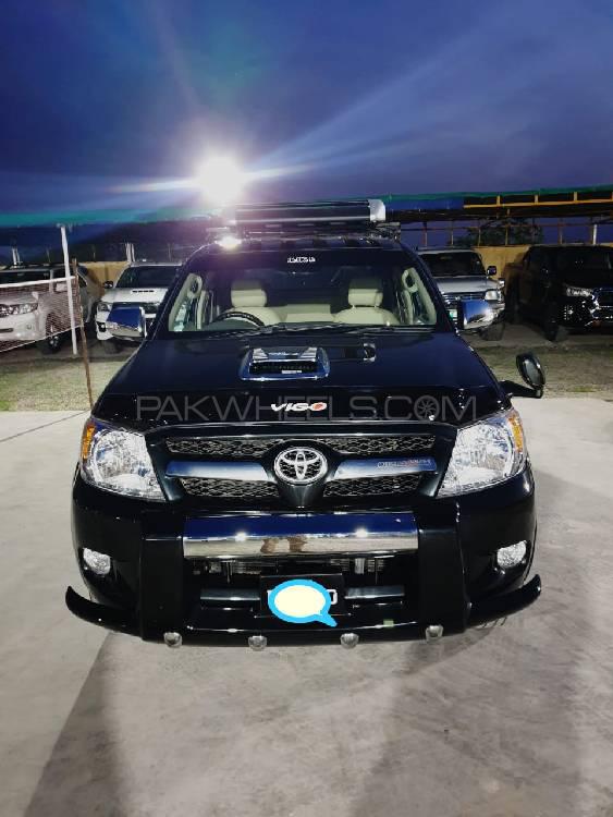 Toyota Hilux 2006 for Sale in Gujrat Image-1