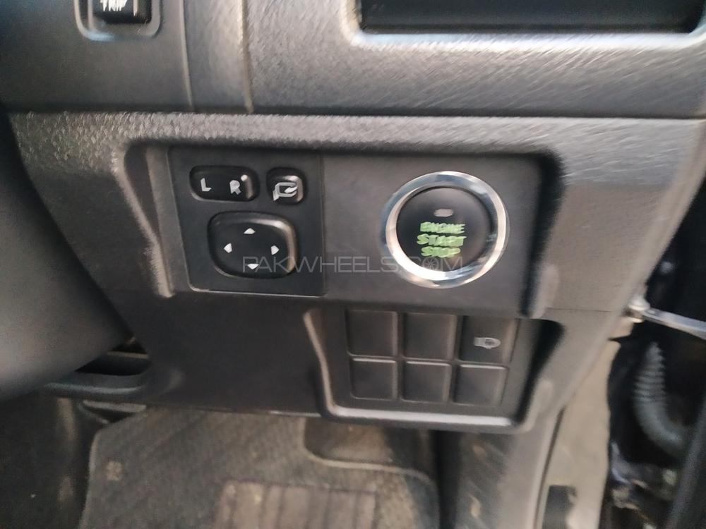ٹویوٹا پراڈو 2013 for Sale in لاہور ٹویوٹا پراڈو 2013 for Sale in لاہور Image-7