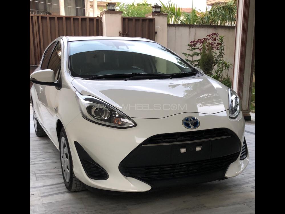 ٹویوٹا اکوا 2017 for Sale in پشاور Image-1