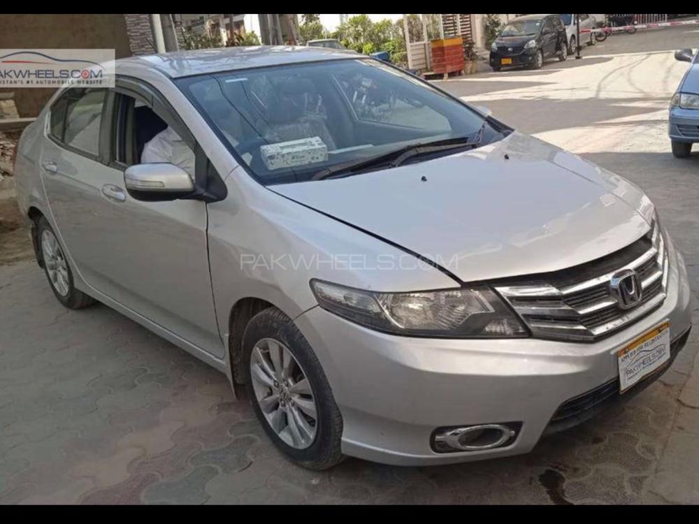 Honda City Aspire 1.5 i-VTEC 2015 for sale in Karachi | PakWheels