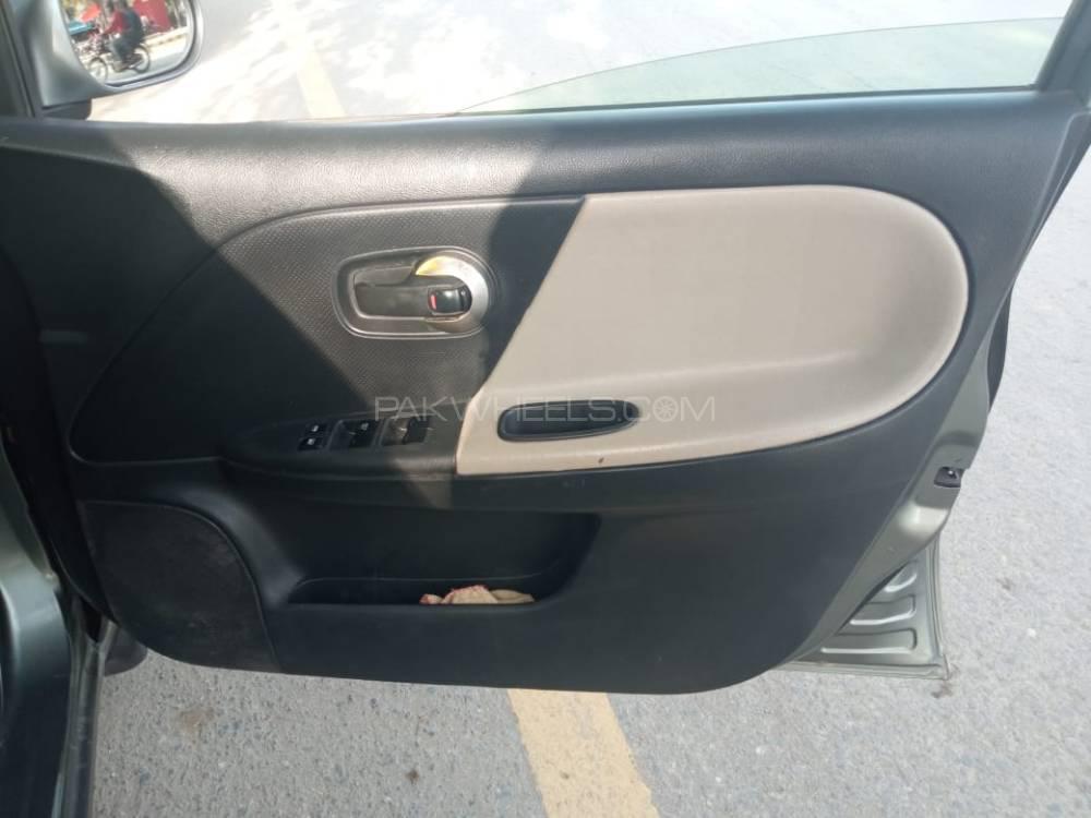 Nissan Note 2007 for Sale in Islamabad Nissan Note 2007 for Sale in Islamabad Image-12
