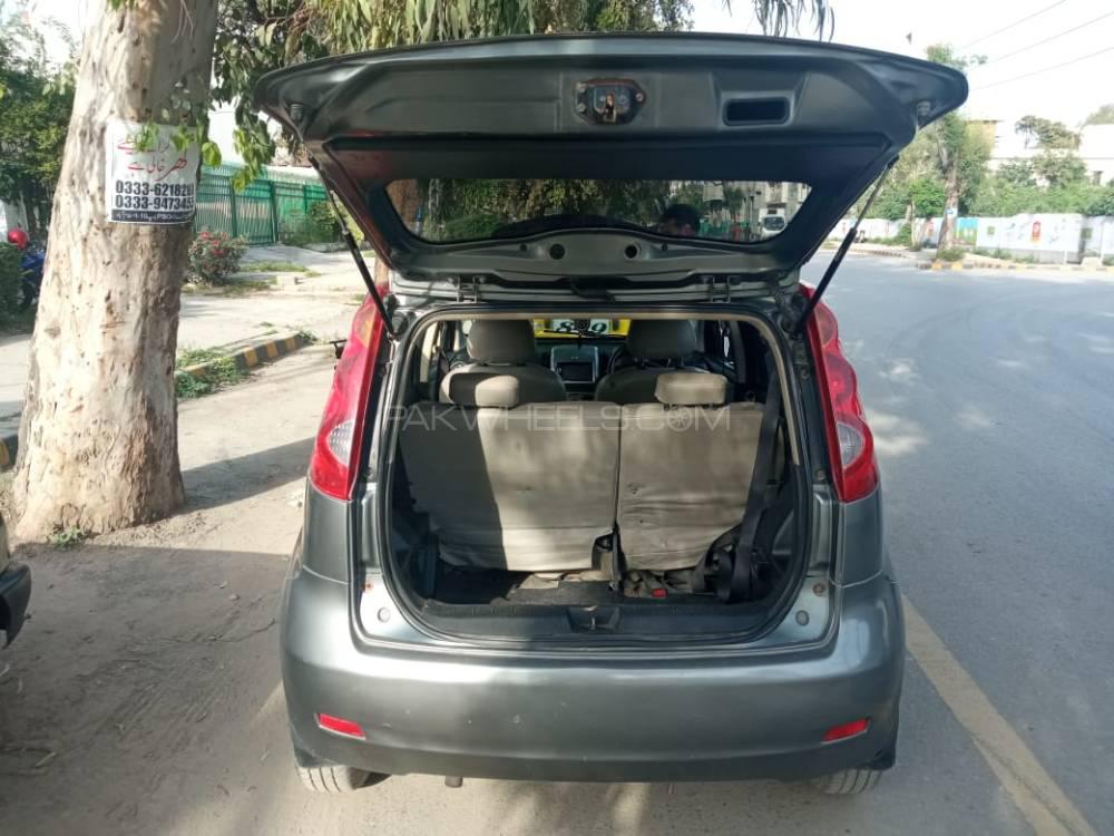 Nissan Note 2007 for Sale in Islamabad Nissan Note 2007 for Sale in Islamabad Image-15