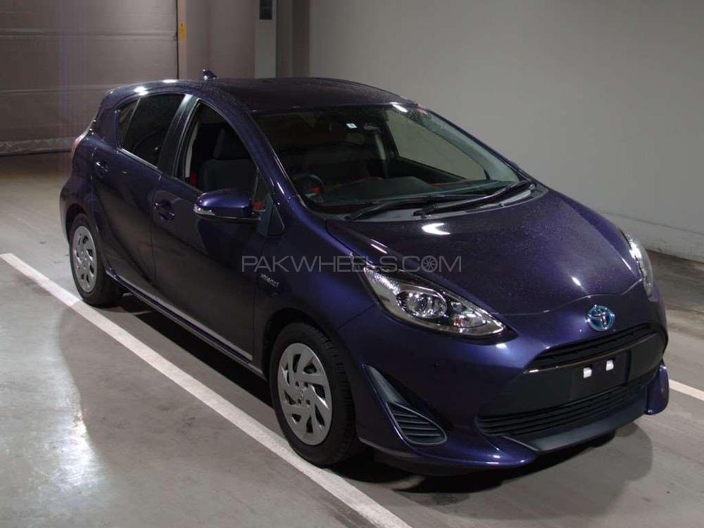 Toyota Aqua 2017 for Sale in Karachi Image-1