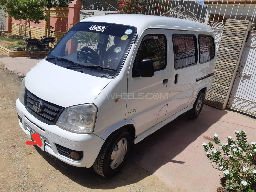 FAW X-PV 2014 for Sale in Karachi Image-1