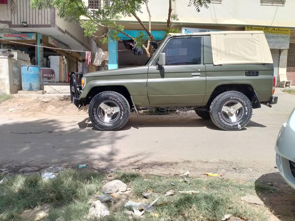 Toyota Land Cruiser 1987 for Sale in Karachi Toyota Land Cruiser 1987 for Sale in Karachi Image-5