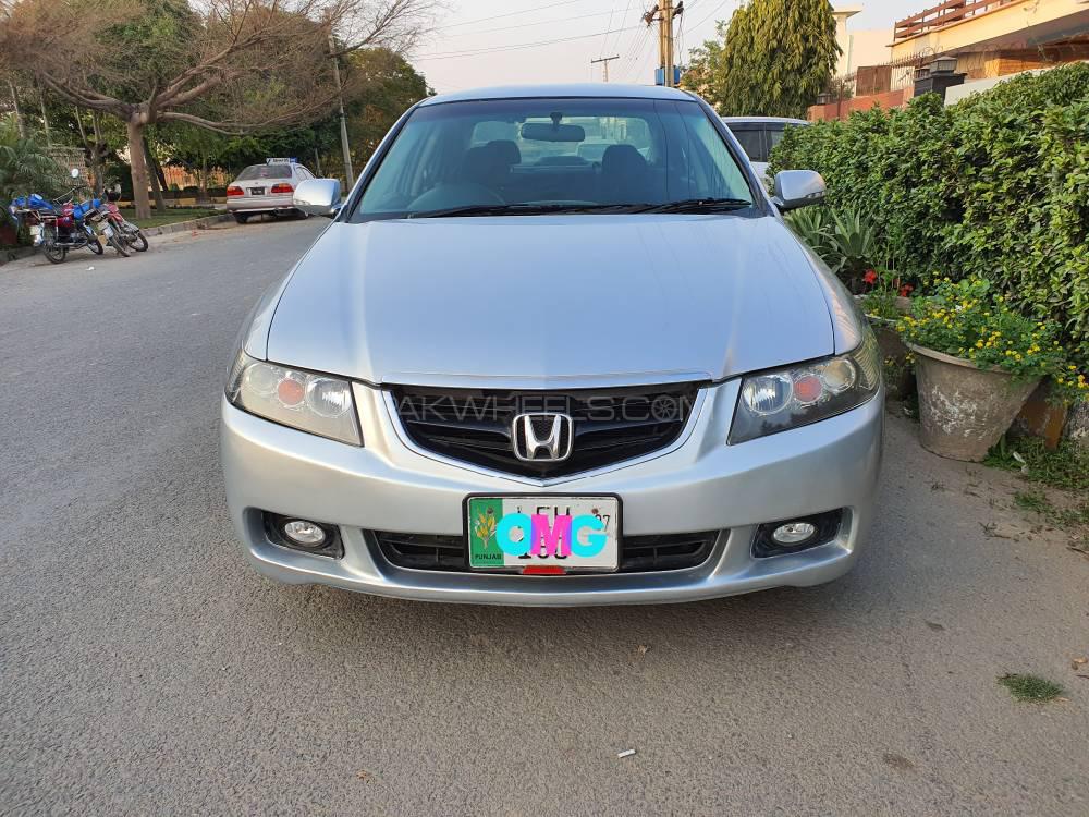 ہونڈا اکارڈ 2003 for Sale in لاہور ہونڈا اکارڈ 2003 for Sale in لاہور Image-4
