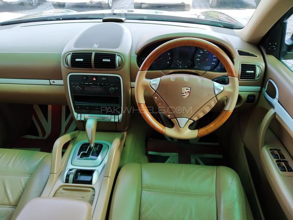 پورشے کائین 2006 for Sale in لاہور پورشے کائین 2006 for Sale in لاہور Image-14