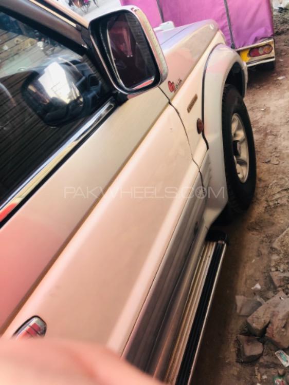 Mitsubishi Pajero 1994 for Sale in Gujranwala Image-1