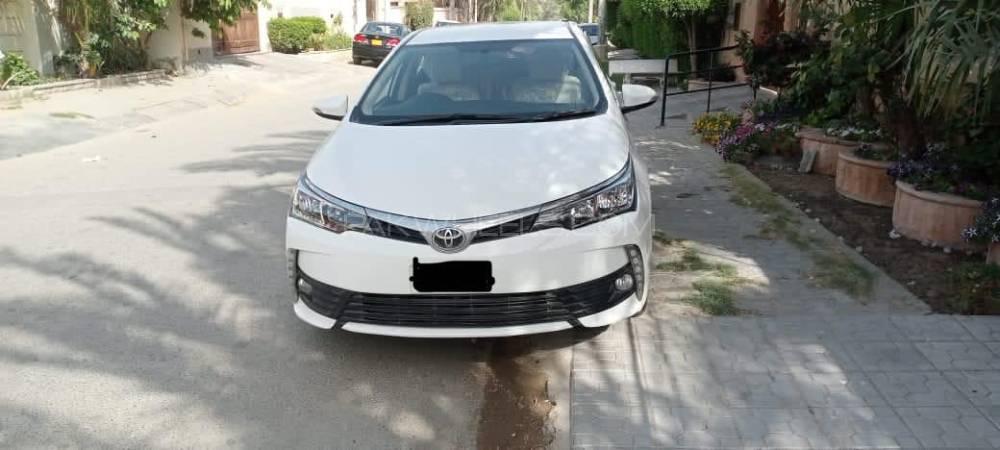 Toyota Corolla 2018 for Sale in Karachi Image-1