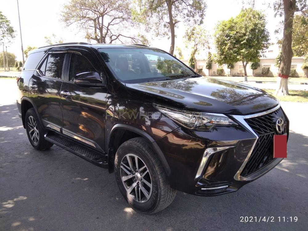 ٹویوٹا فورچیونر 2018 for Sale in لاہور Image-1