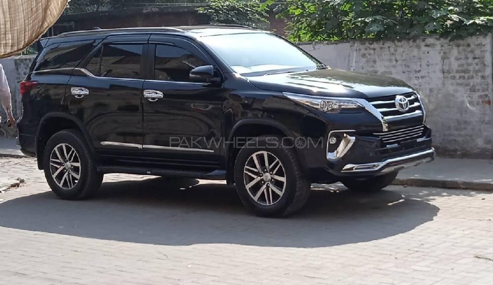 Toyota Fortuner 2019 for Sale in Wazirabad Image-1