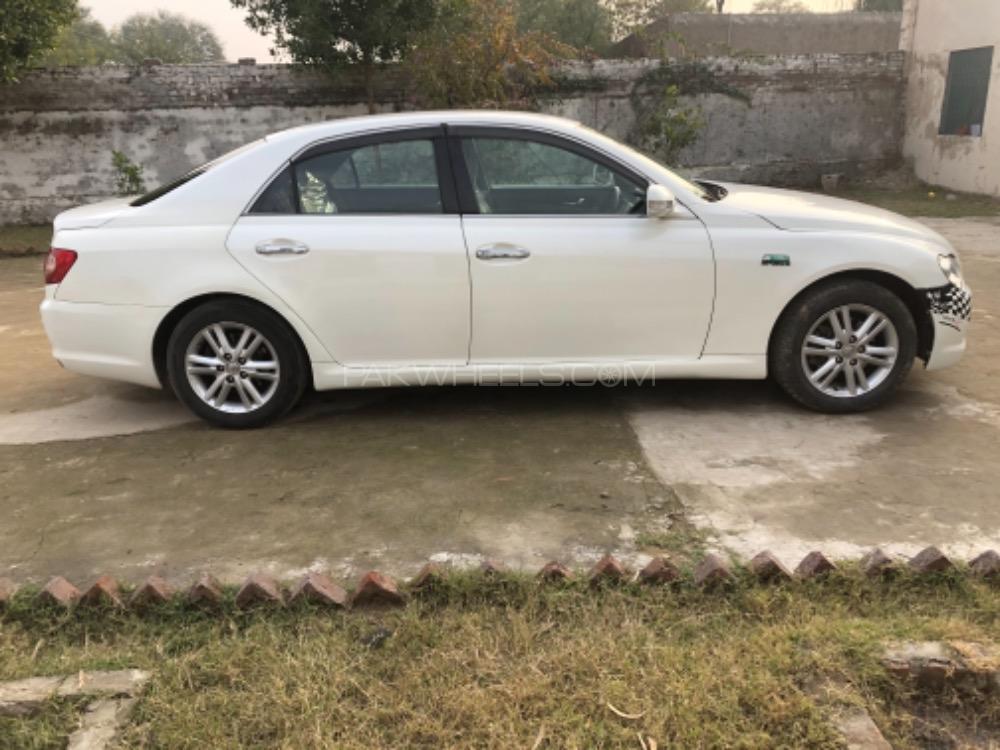 Toyota Mark X 2005 for Sale in Kharian Image-1
