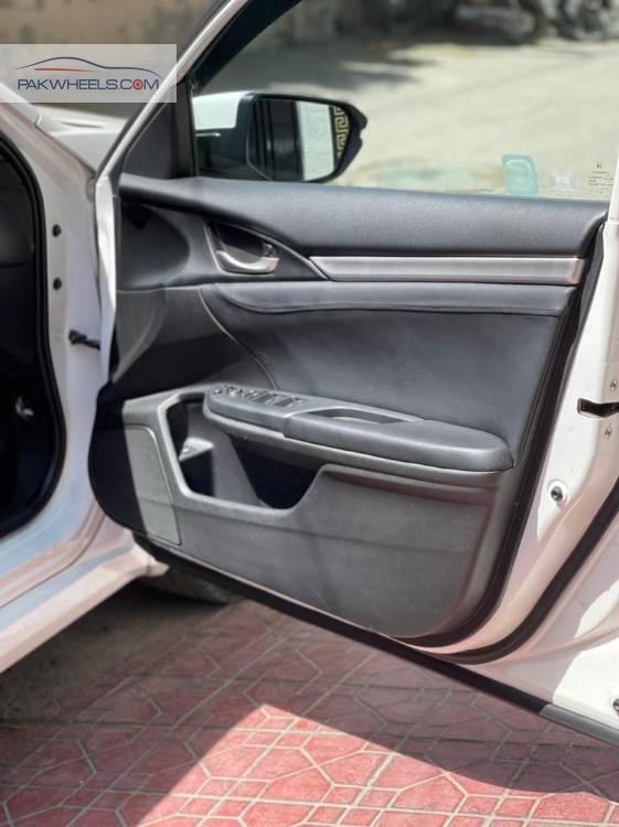 ہونڈا سوک 2020 for Sale in لاہور ہونڈا سوک 2020 for Sale in لاہور Image-9