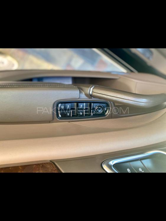پورشے کائین 2013 for Sale in لاہور پورشے کائین 2013 for Sale in لاہور Image-7