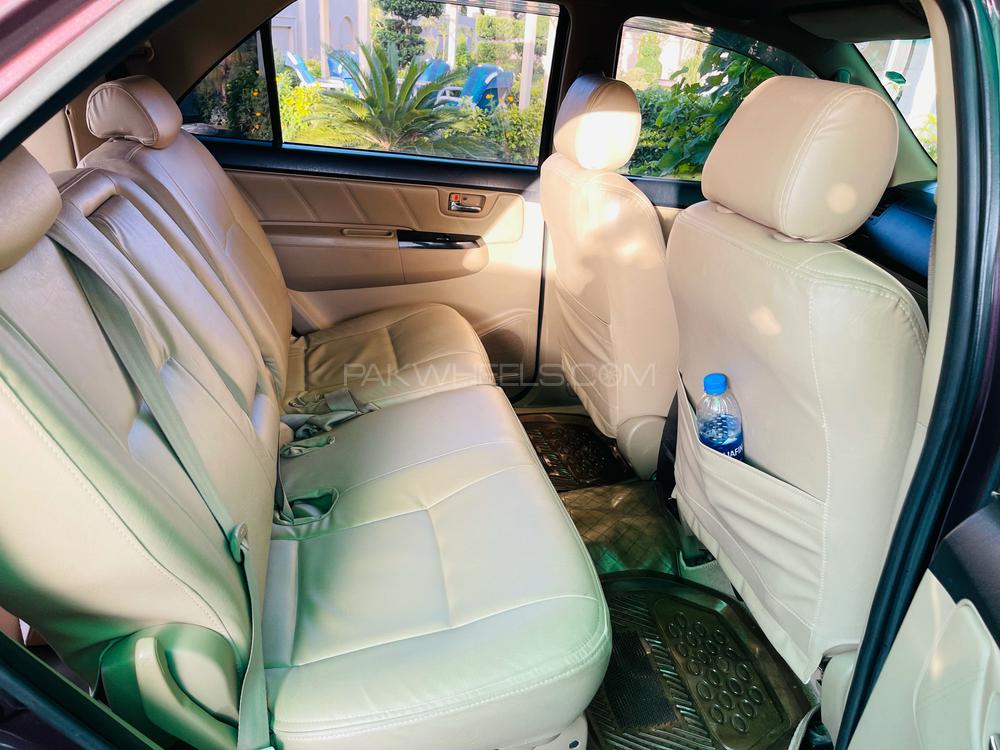 Toyota Fortuner 2014 for Sale in Multan Toyota Fortuner 2014 for Sale in Multan Image-9