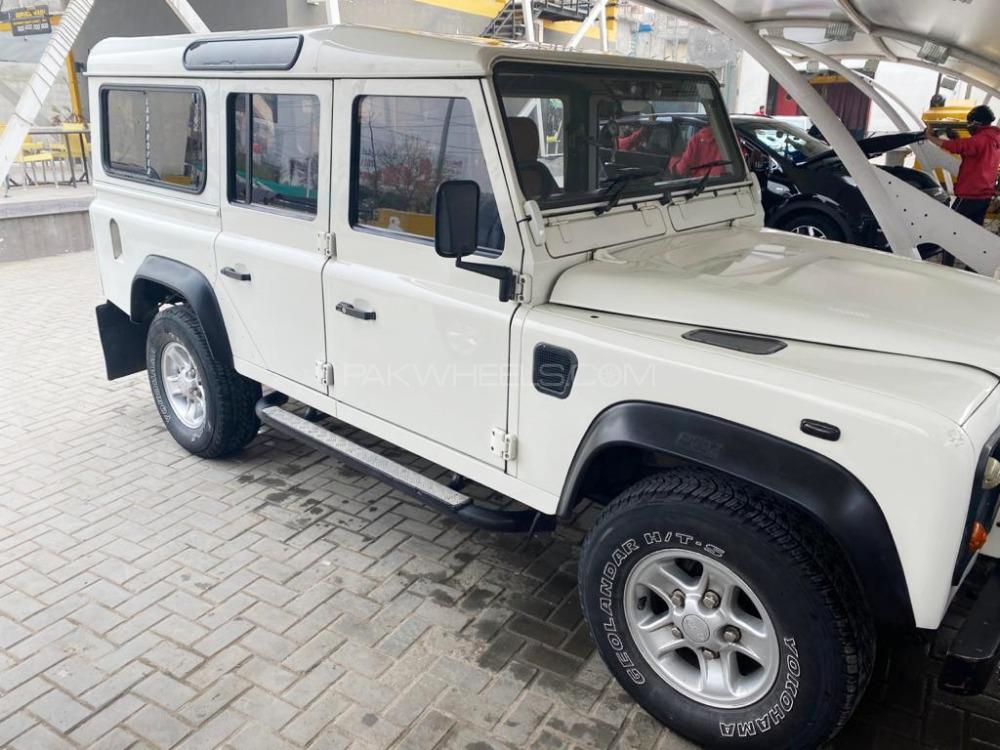 Land Rover Defender 2005 for Sale in Islamabad Land Rover Defender 2005 for Sale in Islamabad Image-2