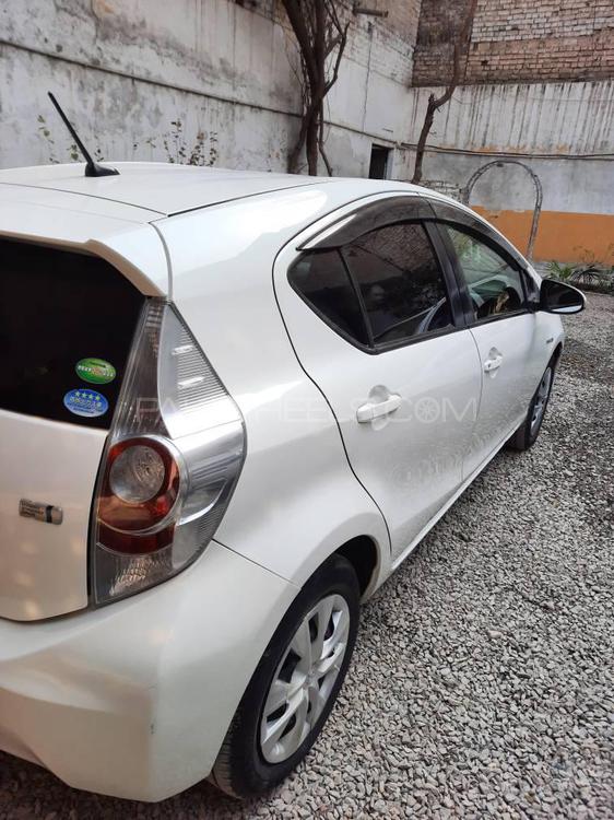 ٹویوٹا اکوا 2014 for Sale in پشاور ٹویوٹا اکوا 2014 for Sale in پشاور Image-11