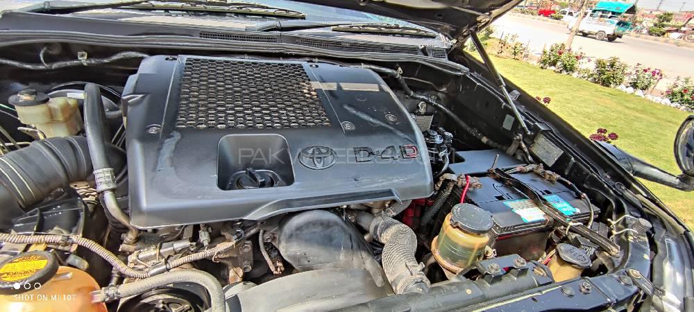 Toyota Hilux 2012 for Sale in Peshawar Toyota Hilux 2012 for Sale in Peshawar Image-9