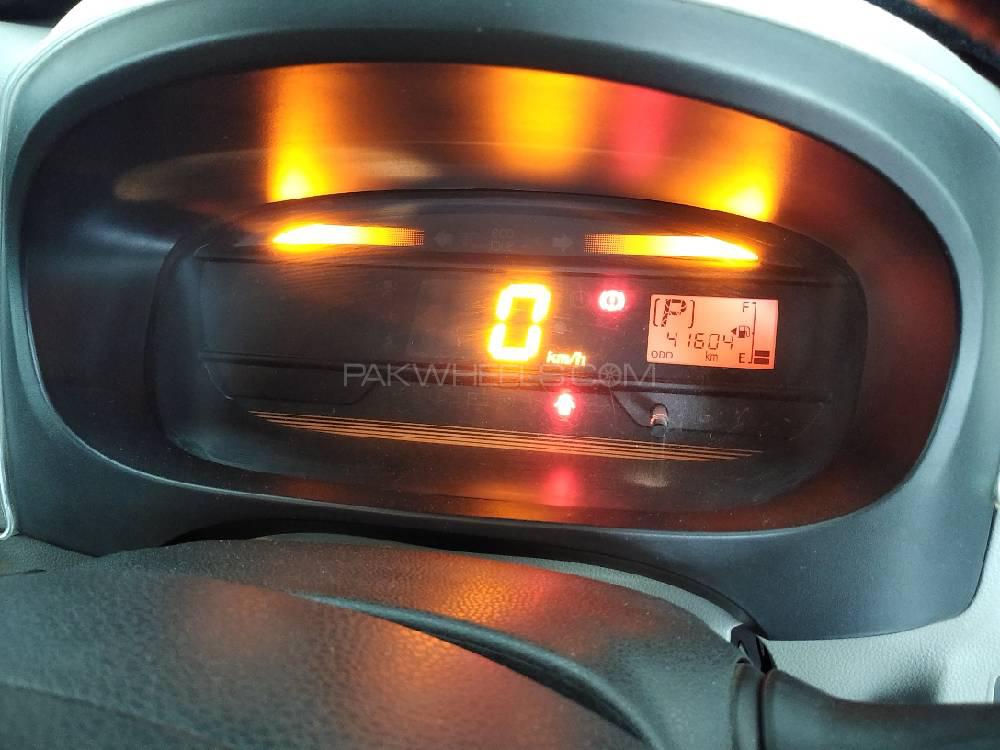 ٹویوٹا پکسس ایپوک 2017 for Sale in لاہور ٹویوٹا پکسس ایپوک 2017 for Sale in لاہور Image-4