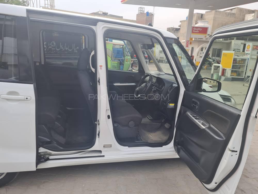 نسان روکس 2016 for Sale in لاہور نسان روکس 2016 for Sale in لاہور Image-7