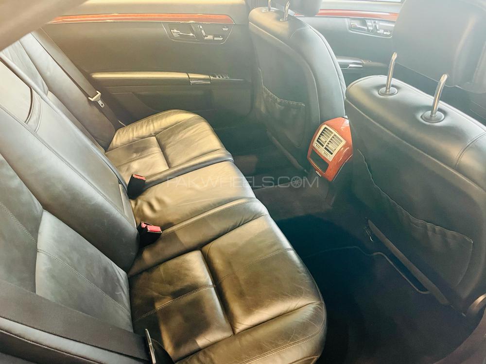 مرسڈیز بینز ایس کلاس 2007 for Sale in لاہور مرسڈیز بینز ایس کلاس 2007 for Sale in لاہور Image-11
