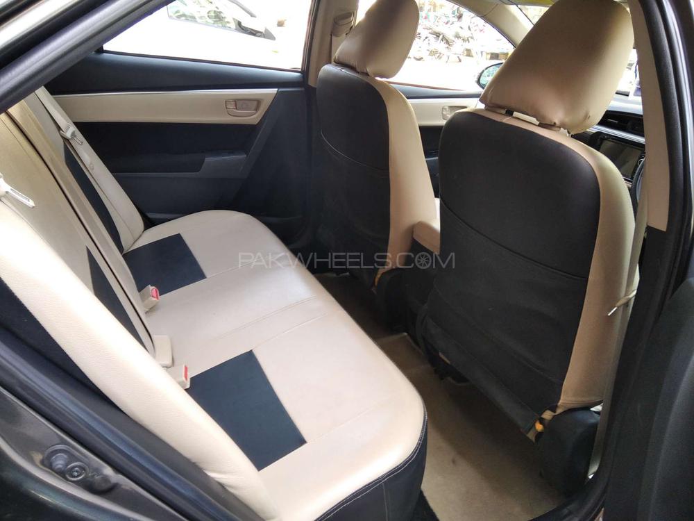 Toyota Corolla 2017 for Sale in Karachi Toyota Corolla 2017 for Sale in Karachi Image-9